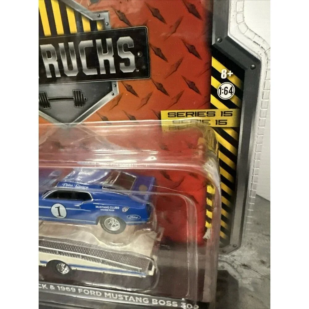 Greenlight 1969 FORD F350 RAMP‎ TRUCK & 1969 MUSTANG BOSS 302 HD Trucks